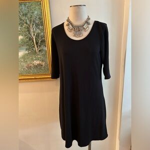 Cynthia Rowley excellent condition 3/4 sleeve black dress size L